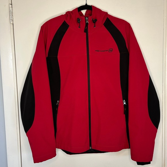Free Country NWOT Women's Red Black Accent Hooded Softshell Outdoor Jacket Sz XL - Picture 1 of 9
